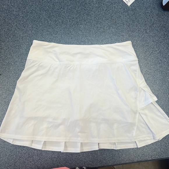lululemon athletica Pants - Lululemon tennis skirt